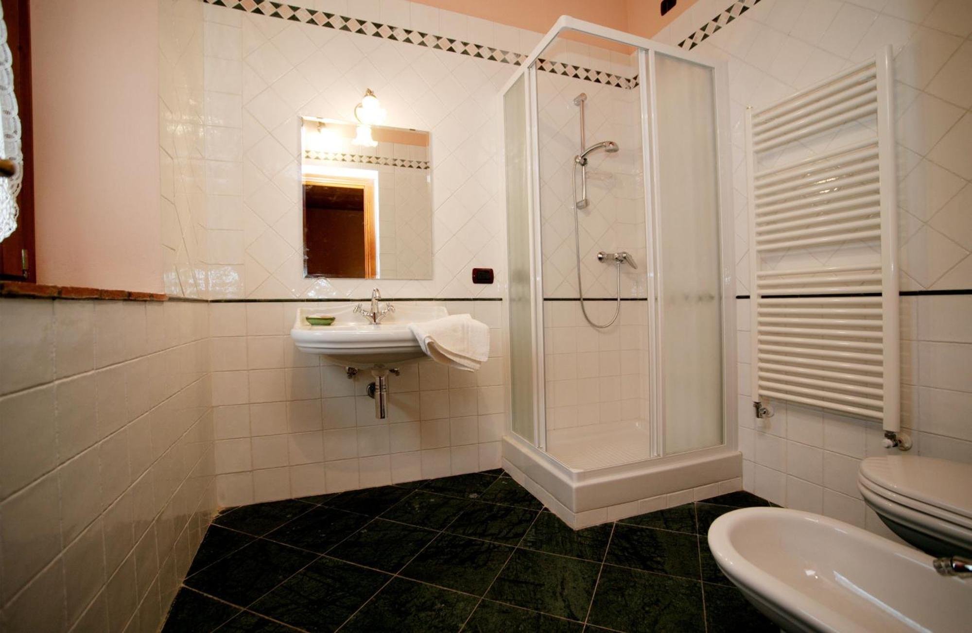 I Gelsi Guest House ฟิลยีเน วัลดาร์โน ภายนอก รูปภาพ